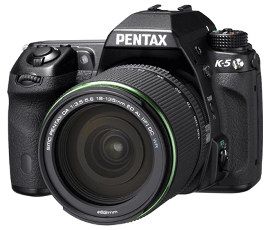 PENTAX K-5 K�V���[�Y�ŏ�ʃ��f��